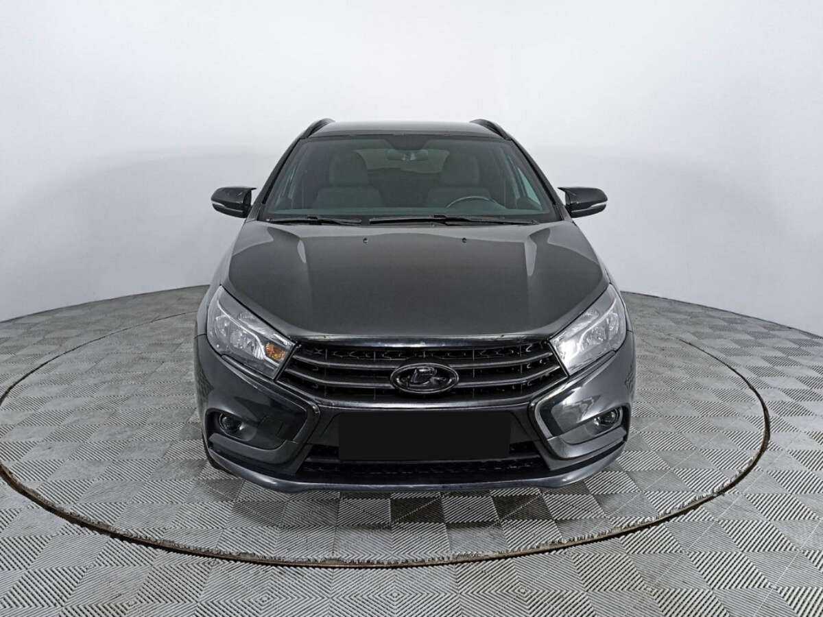 Lada (ВАЗ) Vesta SW, 2020 - фото №2