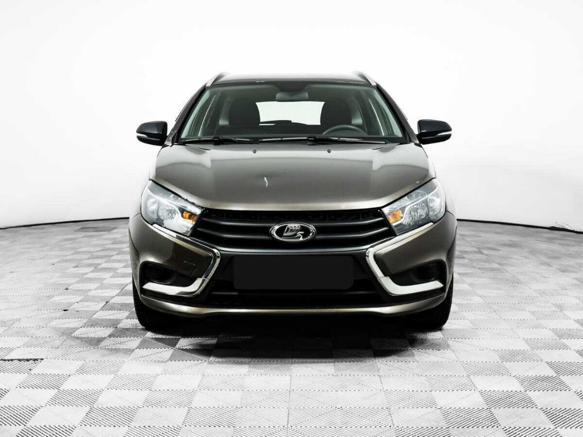 Lada (ВАЗ) Vesta SW, 2021 - фото №2