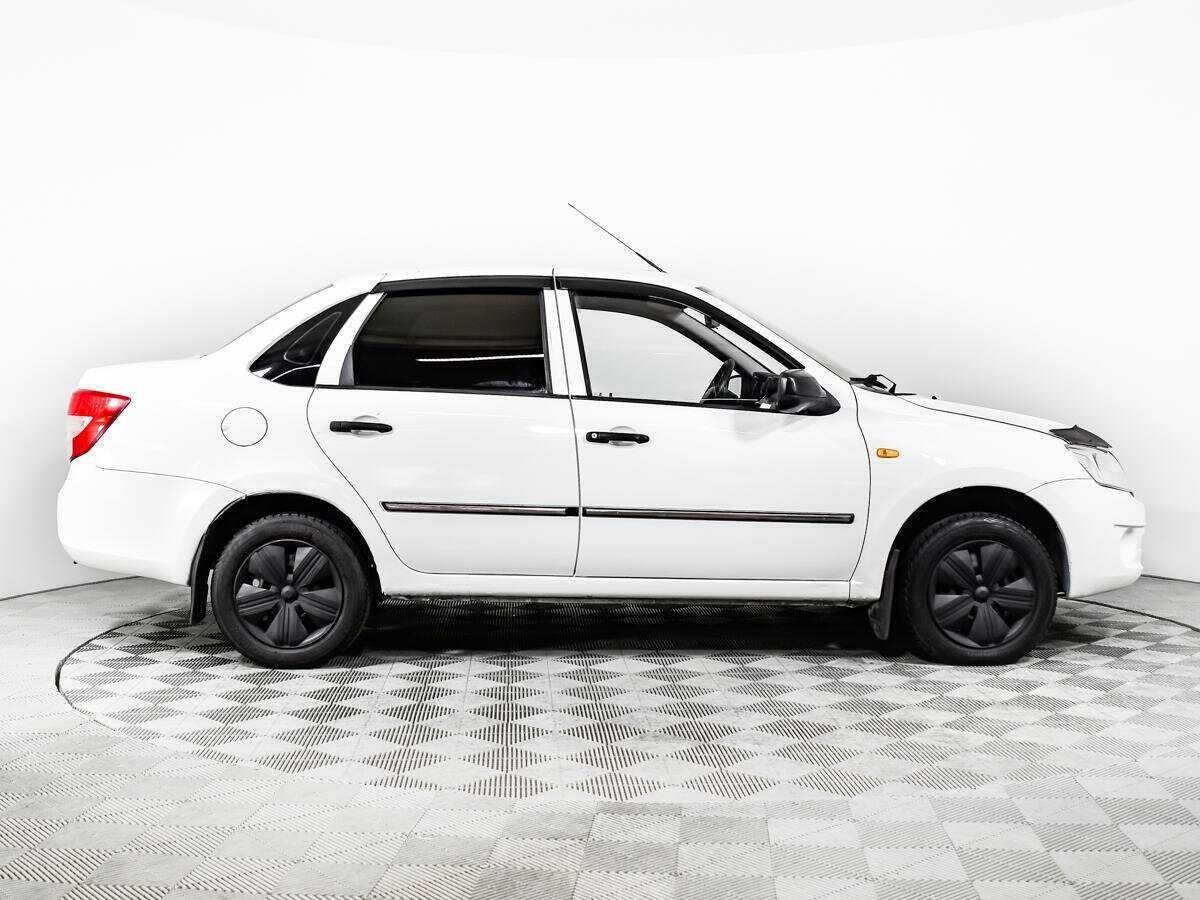 Lada (ВАЗ) Granta, 2013 - фото №4